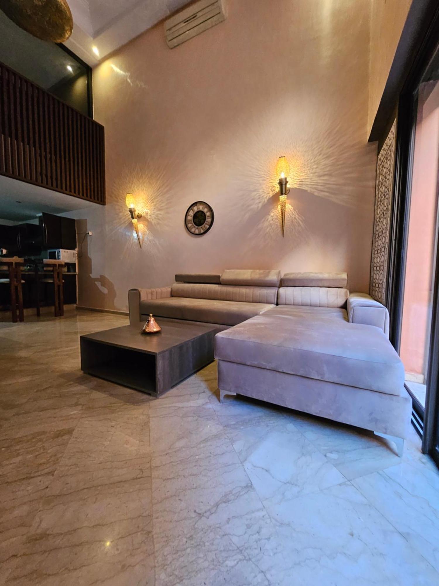 Charmant Duplex Au Coeur De Gueliz, Quartier Haut De Gamme De Marrakech マラケシュ エクステリア 写真