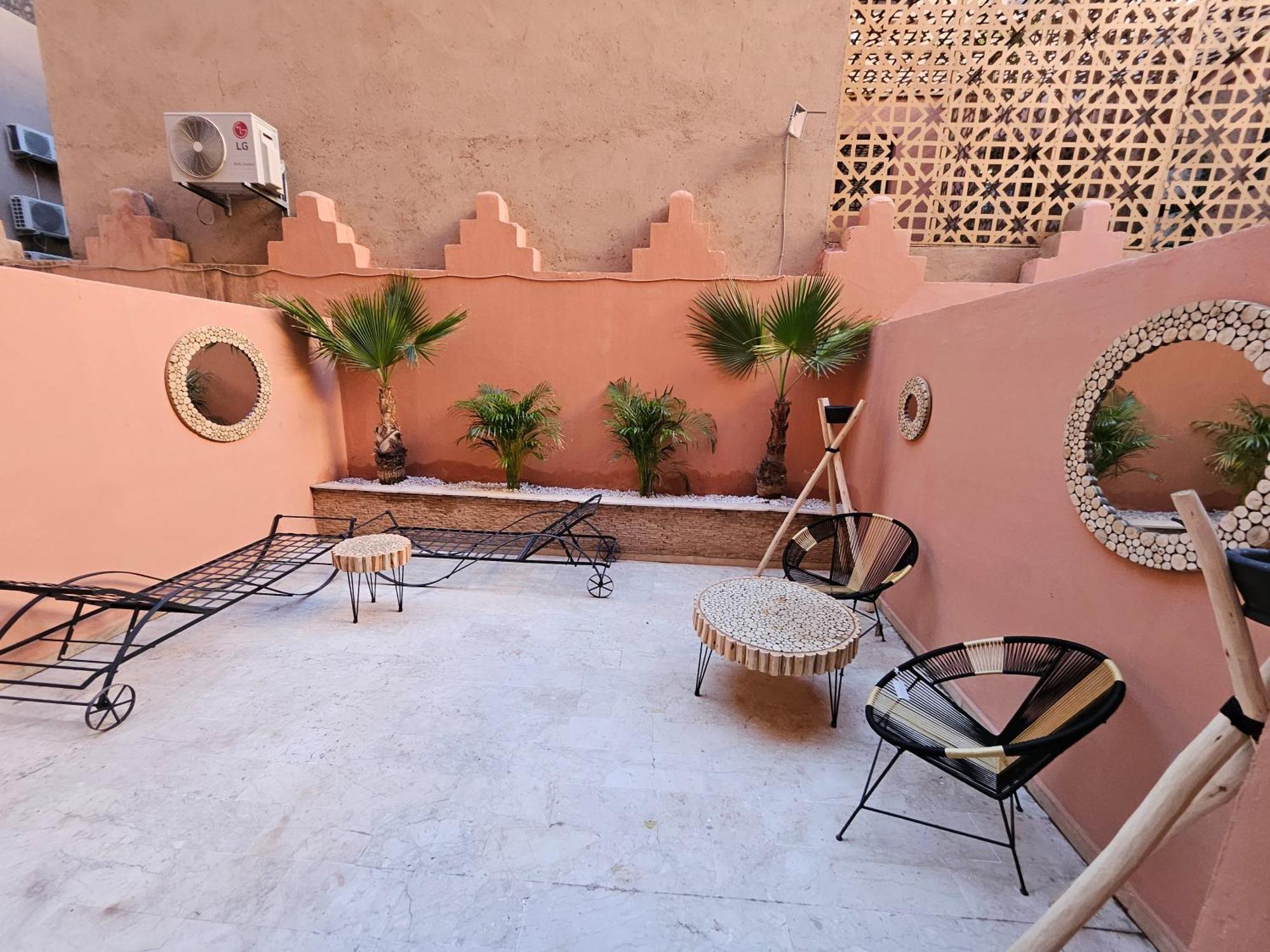 Charmant Duplex Au Coeur De Gueliz, Quartier Haut De Gamme De Marrakech マラケシュ エクステリア 写真